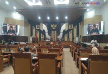 Bupati Pasuruan Sampaikan Jawaban Atas Pemandangan Umum Fraksi-fraksi Terhadap Raperda Non APBD Tahun 2026