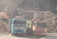DIDUGA JUAL BELI TANAH! Aktivitas Galian di Kabuh Jombang Diangkut ke Urukan di Kudu
