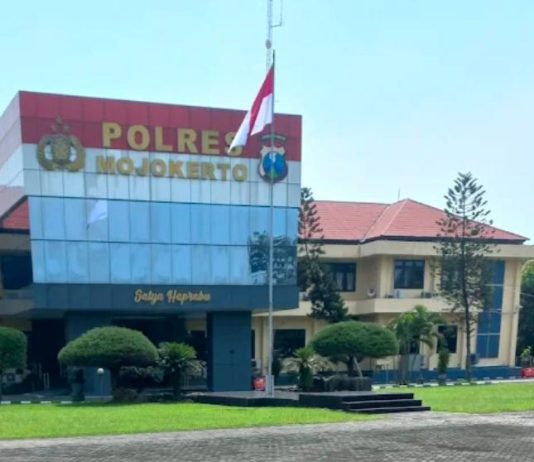 3 MINGGU TAK ADA KABAR! KAPOLRES MOJOKERTO AKBP ANDI YUDHA DIDESAK TINDAK LANJUTI DUGAAN MAIN MATA ANGGOTA DENGAN PT BEGEL