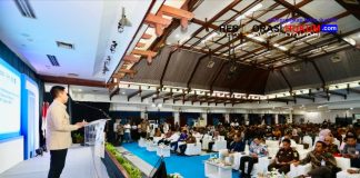 Wamendagri Tegaskan Dukungan Kemendagri Percepat Program 3 Juta Rumah di Jawa Timur