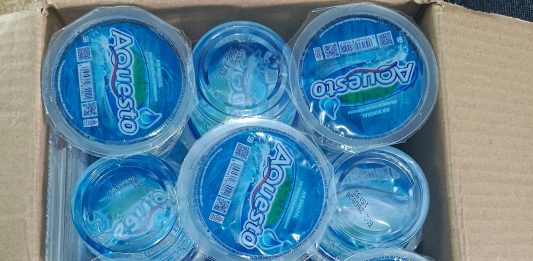 HEBOH! AMDK AQuesto Expired Setahun Lebih Masih Beredar di Ngasem Ngajum, Warga Terancam
