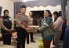 Duka Karhutla TNBTS, Kapolres Pasuruan Sambangi Keluarga Korban untuk Sampaikan Belasungkawa