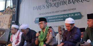 Kapolres Pasuruan Hadiri Majelis Subuhan Al-Busyro, Ajak Masyarakat Bijak Bermedia Sosial