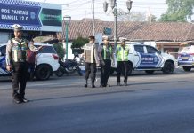 Kapolres Pasuruan Turun Langsung Pantau Pelayanan Lalu Lintas, Wujudkan Kehadiran Polisi di Tengah Masyarakat