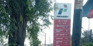 VIRAL! Jarak SPBU ke Gudang Mafia Solar Mus & Erna di Paiton Cuma 900 Meter Jalan Kaki 3 Menit, Netizen Probolinggo Bongkar Boroknya