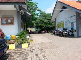 BUNGKAMNYA 3 PEJABAT! Dugaan Pungli Rp 937 Juta/Tahun Berkedok Iuran Komite Rp 40 Ribu di SMKN 2 Singosari, Kepsek, Cabdin Malang & Kadisdik Jatim Diam Seribu Bahasa, Dilaporkan ke Polres & Kejari!